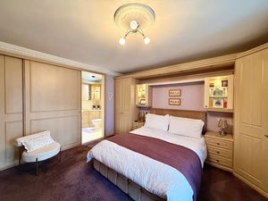 Photo 14- click for photo gallery